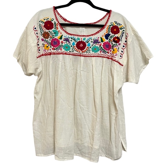 Vintage Tops - Vintage 70s Embroidered Mexican Blouse